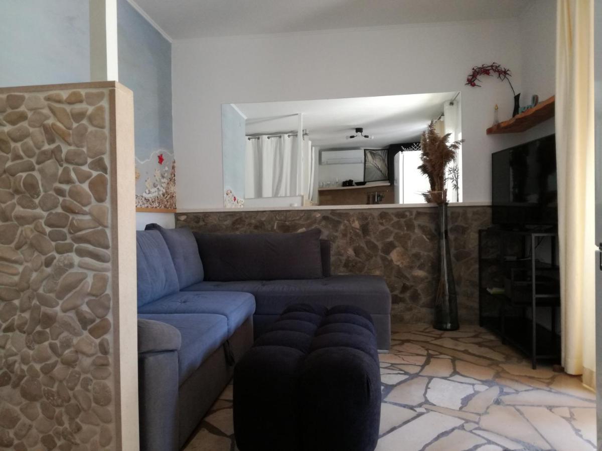 Relax Tiny Villas 40 Meters Of The Beach Zrnovo المظهر الخارجي الصورة