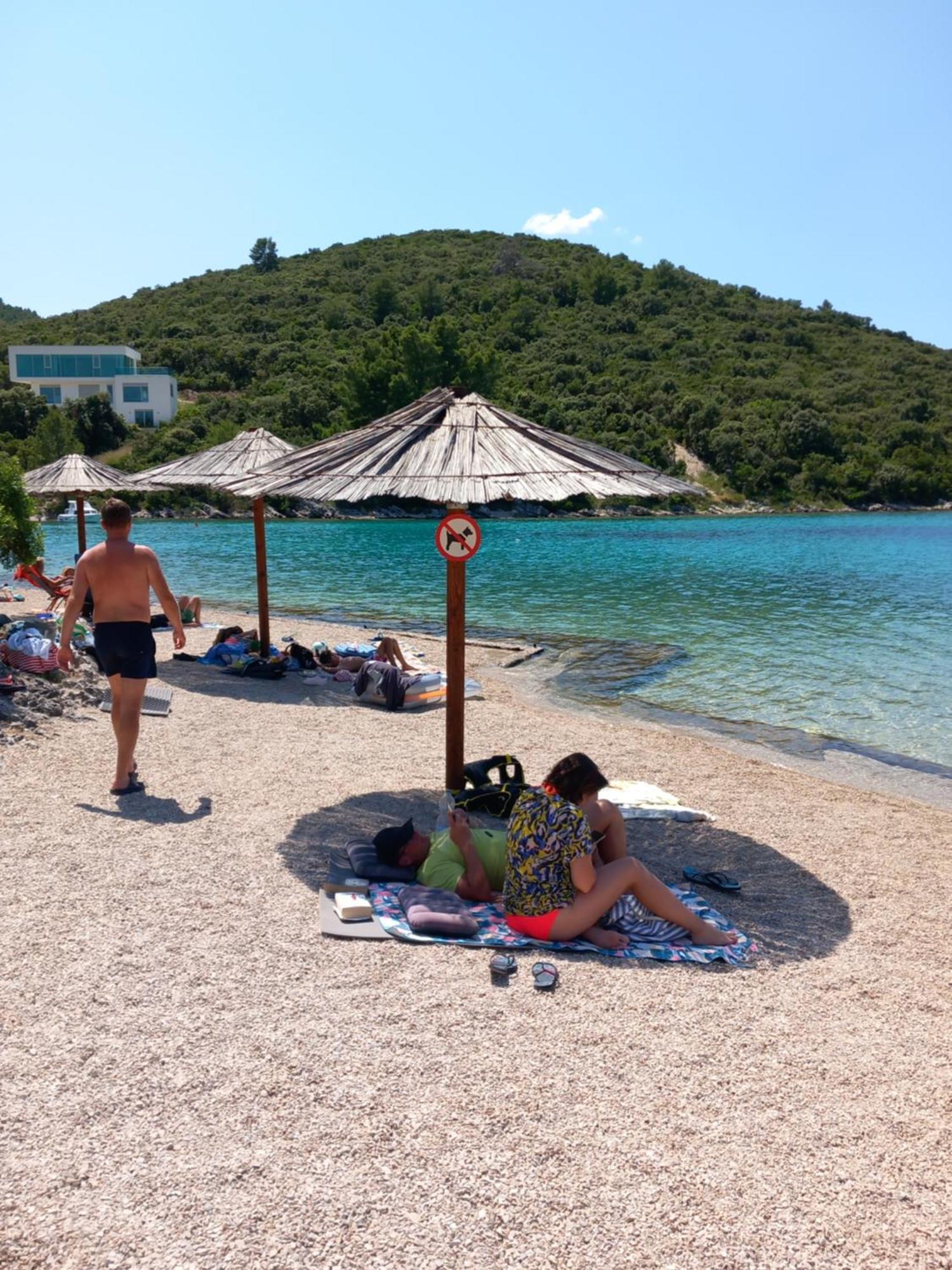 Relax Tiny Villas 40 Meters Of The Beach Zrnovo المظهر الخارجي الصورة