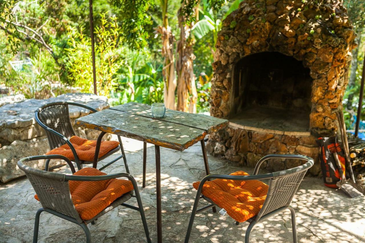 Relax Tiny Villas 40 Meters Of The Beach Zrnovo المظهر الخارجي الصورة