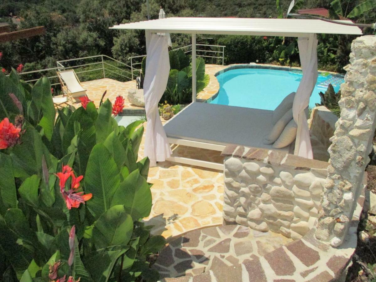 Relax Tiny Villas 40 Meters Of The Beach Zrnovo المظهر الخارجي الصورة